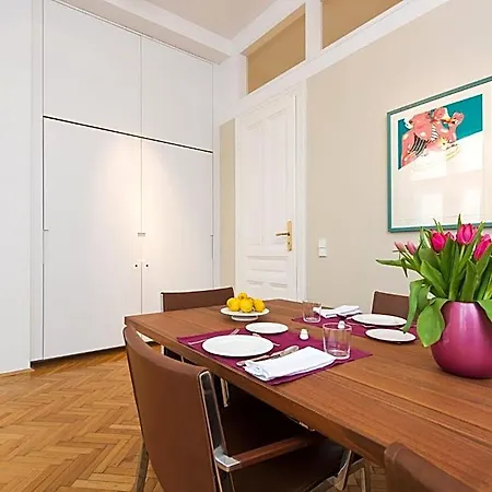 Rosa Linde - Comfort Rooms-3